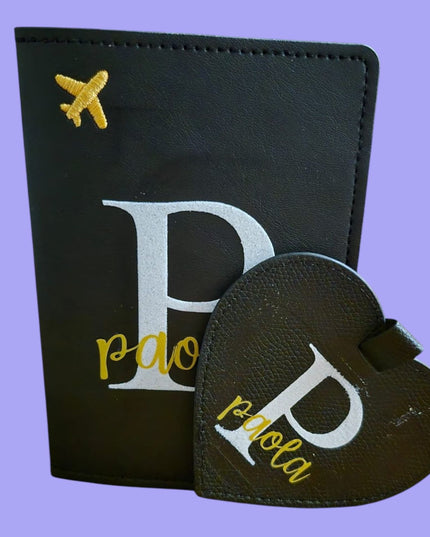 Porta Passaporto Personalizzato con Iniziale e Nome