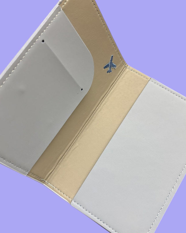 Porta Passaporto Personalizzato "Travel Mode" modello 2